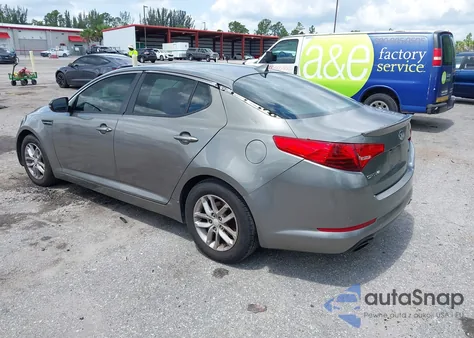 2013 Kia Optima Lx z USA, uszkodzony, nr VIN 5XXGM4A70DG098148